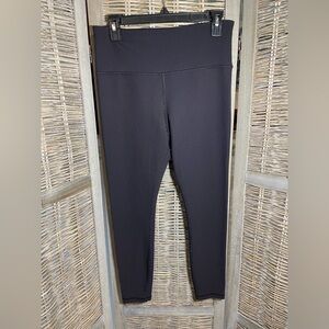 Athleta ‘Elation Ribbed Tight’ Black Ribbed Leggings - size Large